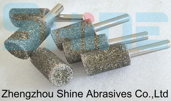 Strumento per motosega di lucidatura con testa di rettificazione elettroplata di diamanti