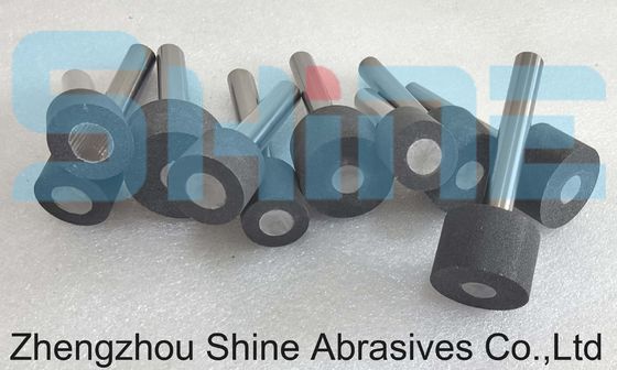 Macchine per la lavorazione dei materiali superduri