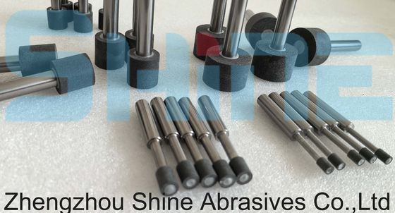 Macchine per la lavorazione dei materiali superduri