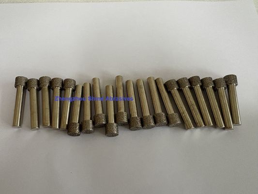 Punti montati per la triturazione interna e il deburring